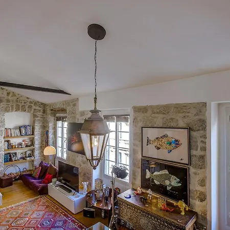 Artist Loft Duplex Jack Sparrow Air Conditionne Et Parking Apartmán